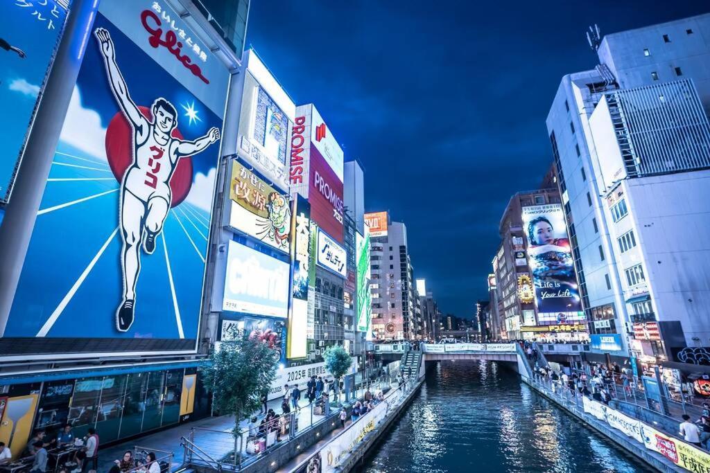 Apartemen 大阪ハウス701 Near Namba And Kuromon Market And Den Den Town & Direct To Kix *
