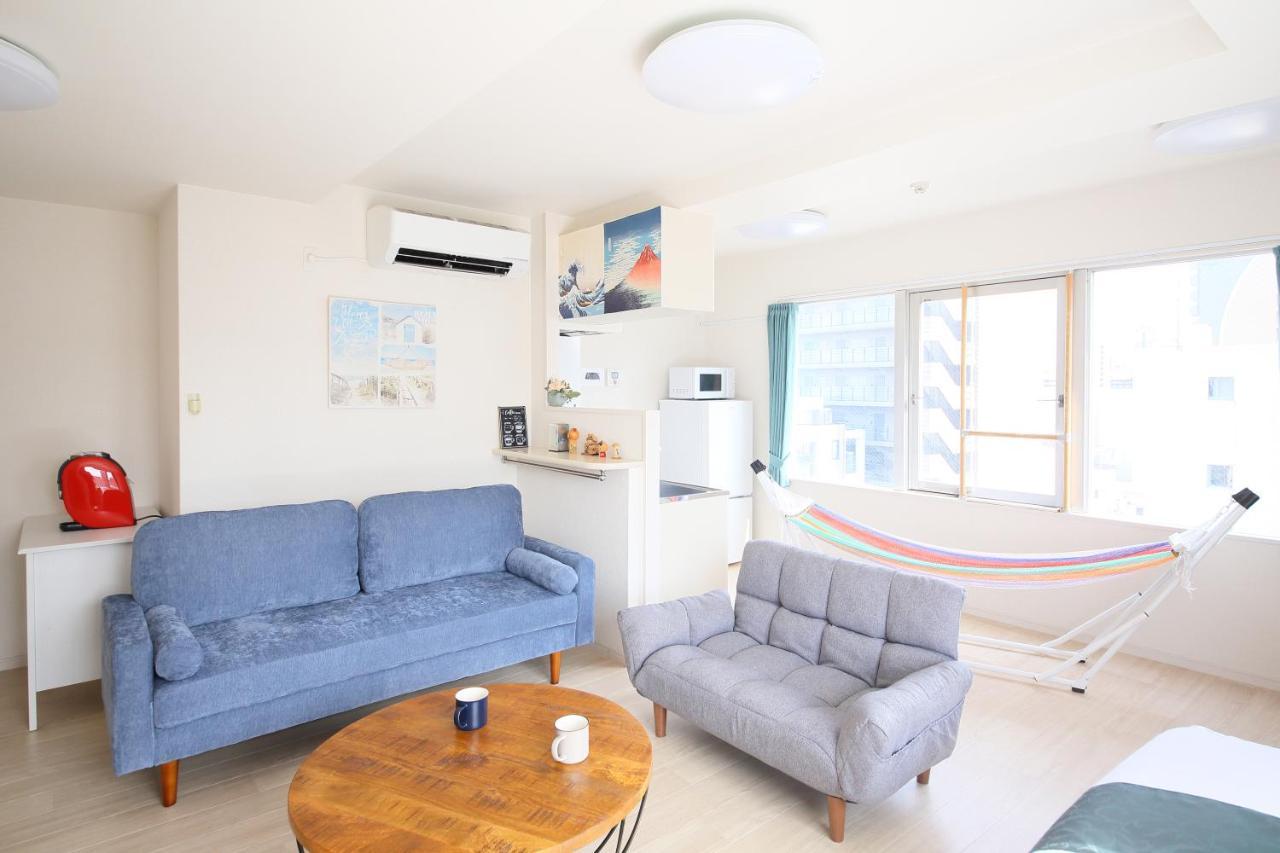 大阪ハウス701 Near Namba And Kuromon Market And Den Den Town & Direct To Kix Apartemen *
